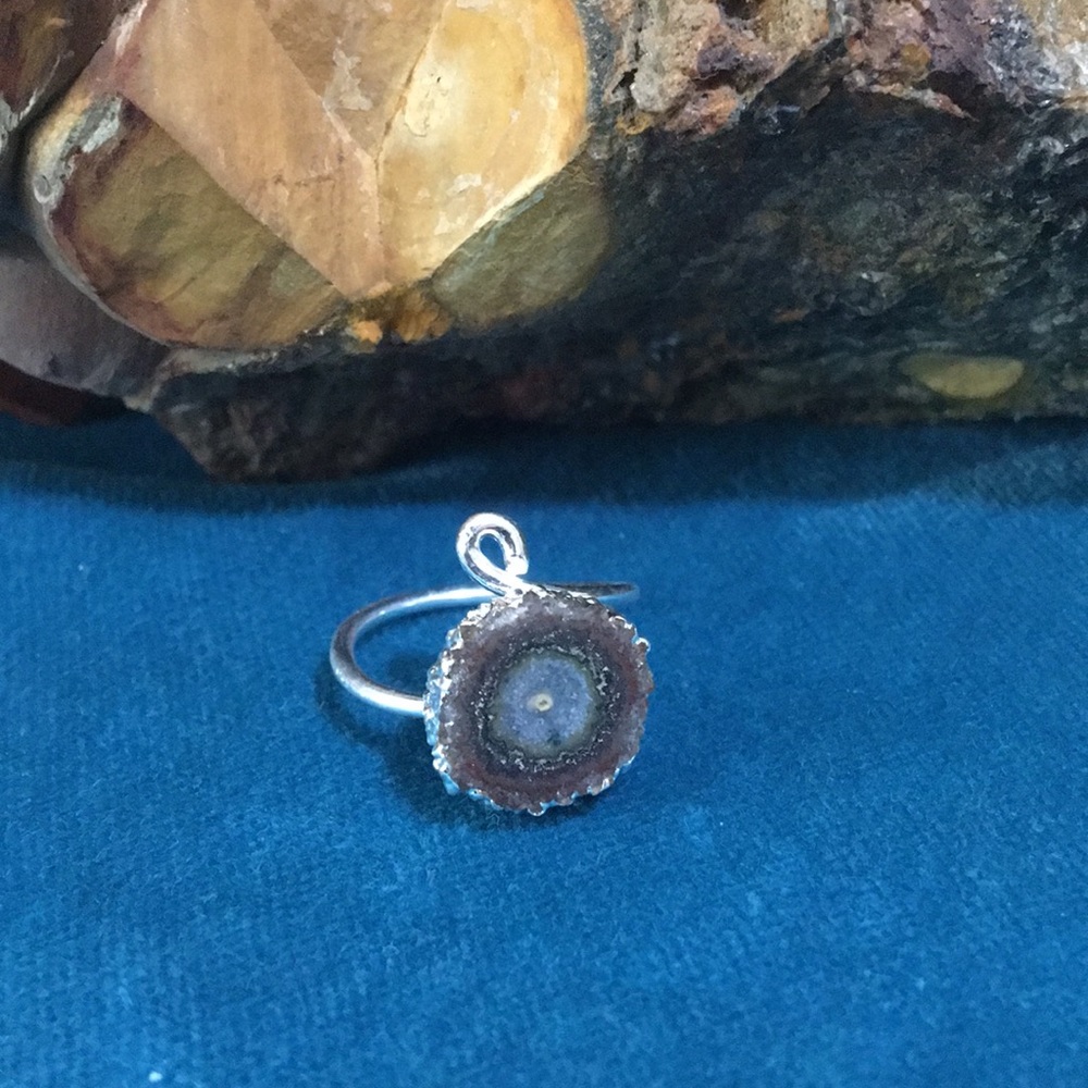 Amethyst ring